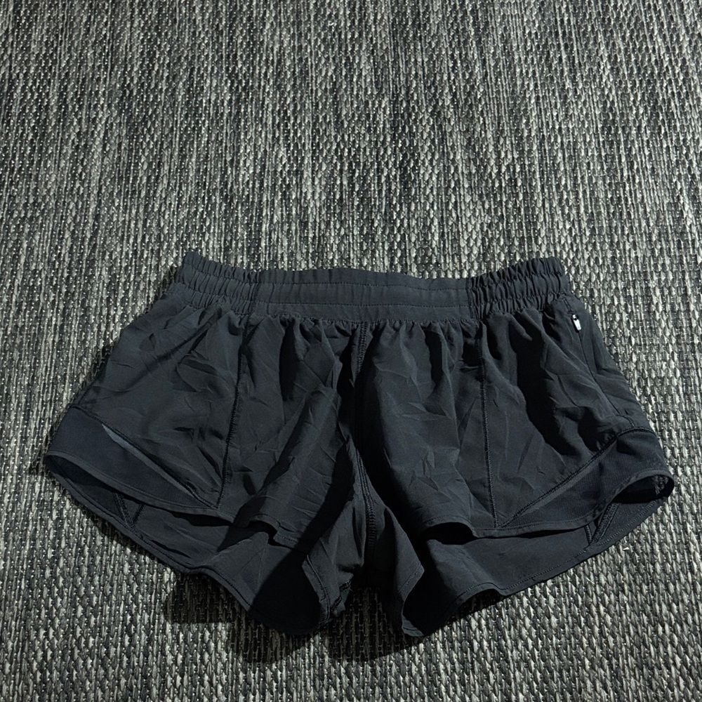 Lululemon hotty hot short